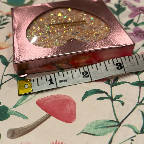 Heart Shaped Peachy Blush NIB - Picture 16 of 16